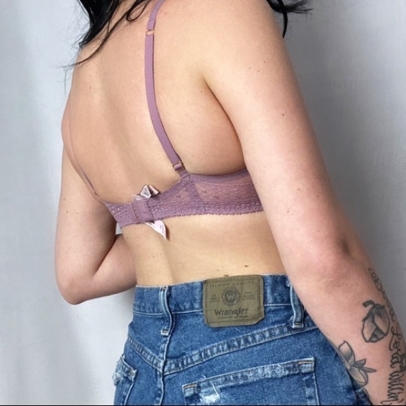 NWT VICTORIA SECRET PURPLE LACE BRA 32d - Picture 3 of 6